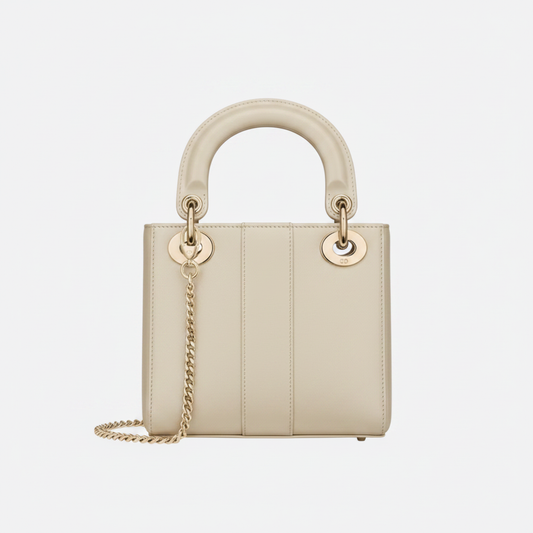 Embellished Pearl Handbag